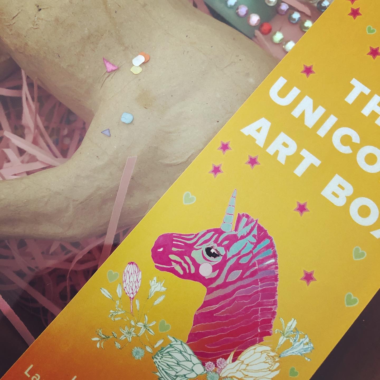 The Unicorn Art Box LaLa Art Bar
