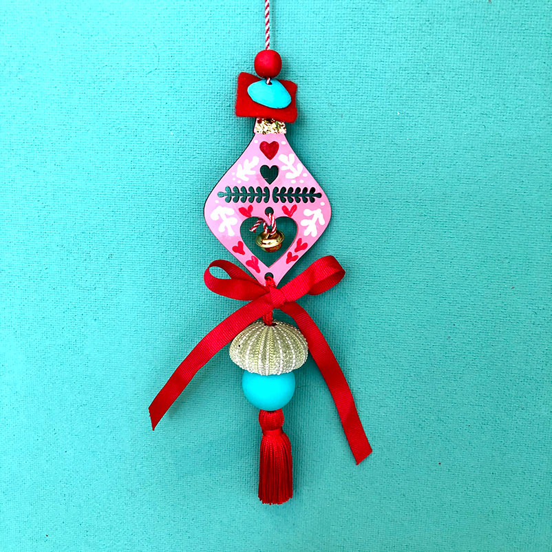 Mega DIY Christmas Ornament ArtBox - Image 4