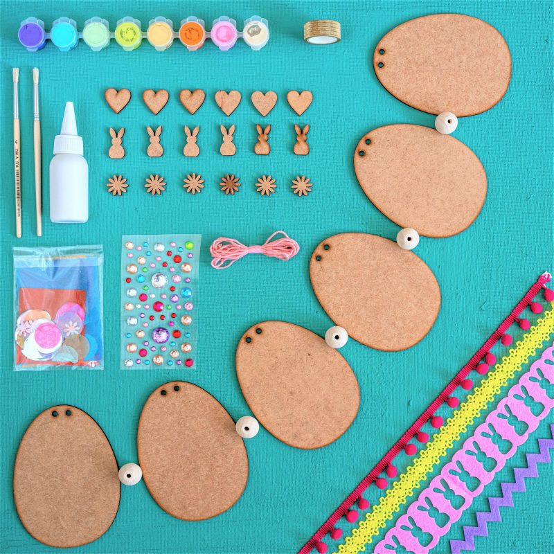 Collage! Collage! Egg Bunting ArtBox