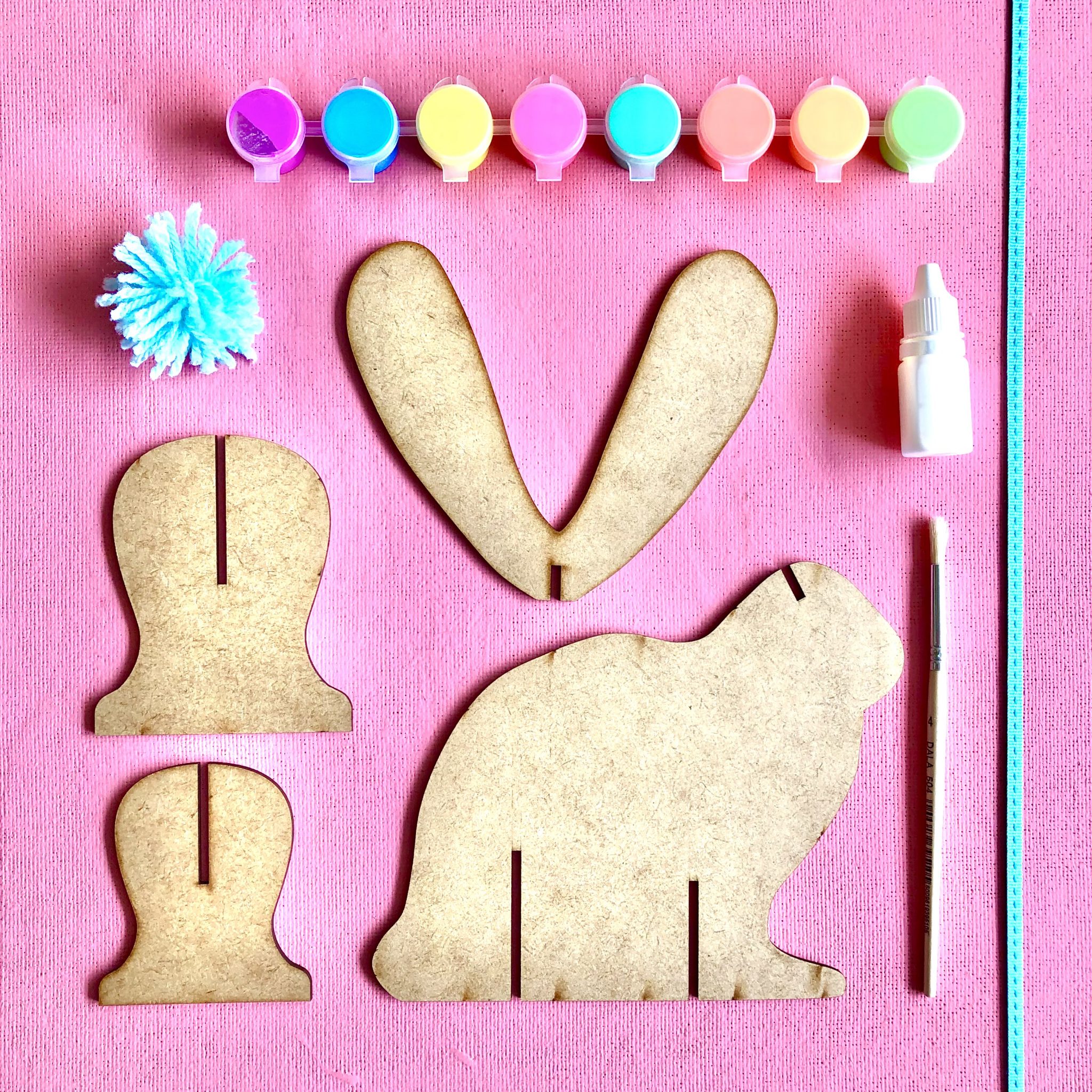 3D Build-and-Paint Easter Bunny